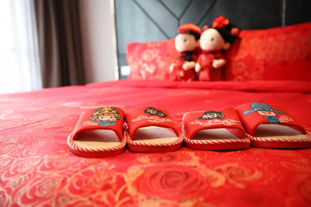 【遇见·幸福】上海竞衡八八广场11月4日迎来浪漫“婚礼show”,打造梦幻与幸福的美好时光。